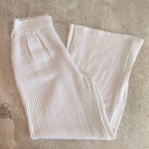 Z Supply Cotton Gauze Wide Leg Pant in Cream/Ivory